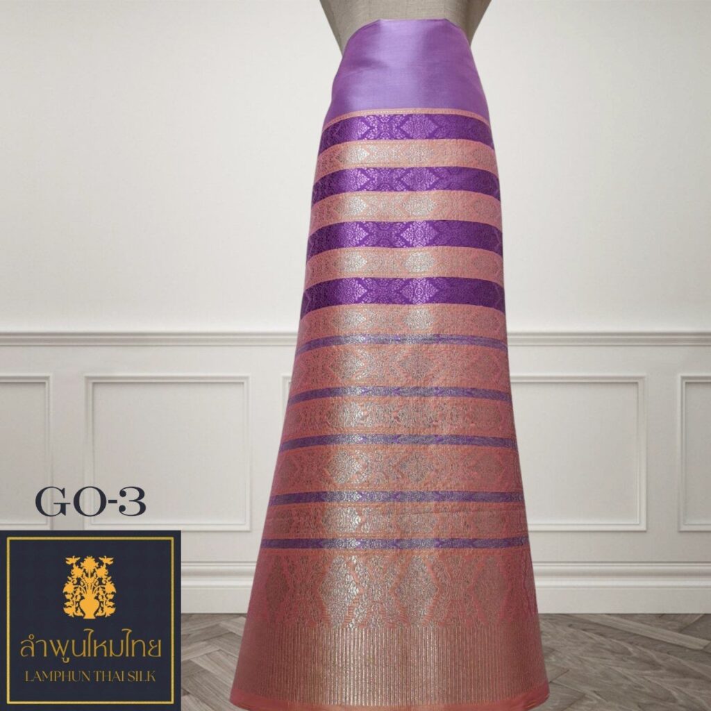 ผ้าไหมยกดอก ซิ่นลูกครึ่ง GO-3