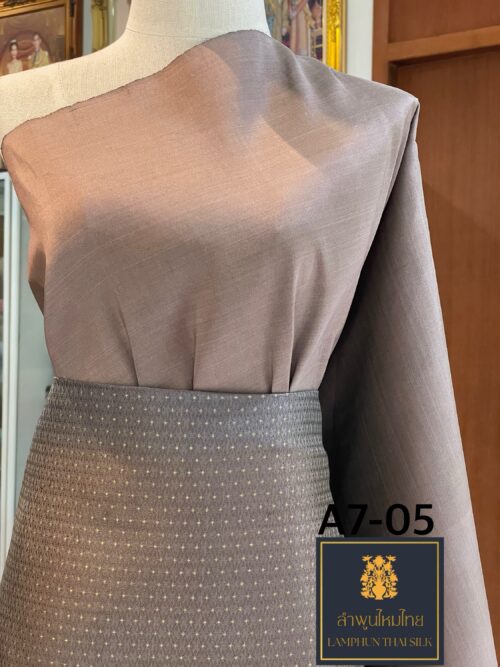 ผ้ายกใหญ่ไล่สี A7-05 - Image 5