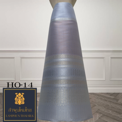 ผ้าไหมยกดอก ซิ่นล้านนาไม่มีเสื้อ HO-14