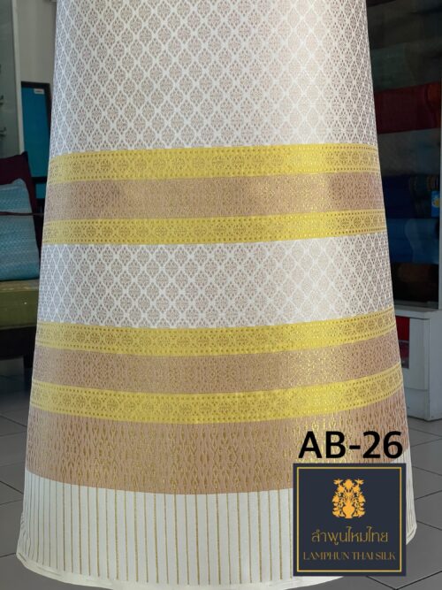 ผ้าไหมยกดอกลำพูน ยกใหญ่ไม่มีเสื้อ AB-26 - Image 3
