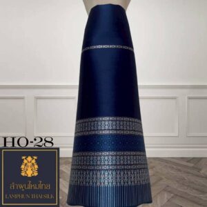 ผ้าไหมยกดอก ซิ่นล้านนาไม่มีเสื้อ HO-28